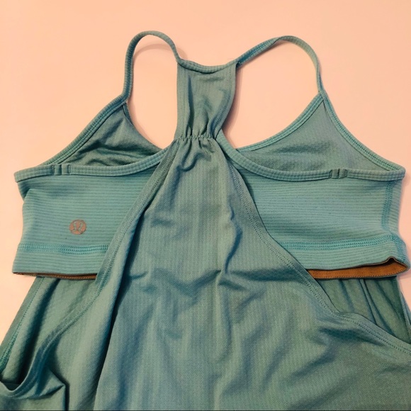 Women’s Lululemon size 6 workout tank top - Picture 6 of 7